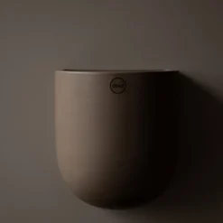 New DBKD Cut veggpotte L dust Potter Og Vaser