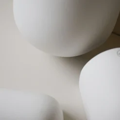 Outlet DBKD Cut veggpotte XL hvit Potter Og Vaser