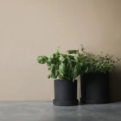 Sale DBKD Grow potte med fat large sort Potter Og Vaser