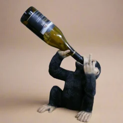 Clearance Frekk apekatt vinholder, sort Pynt