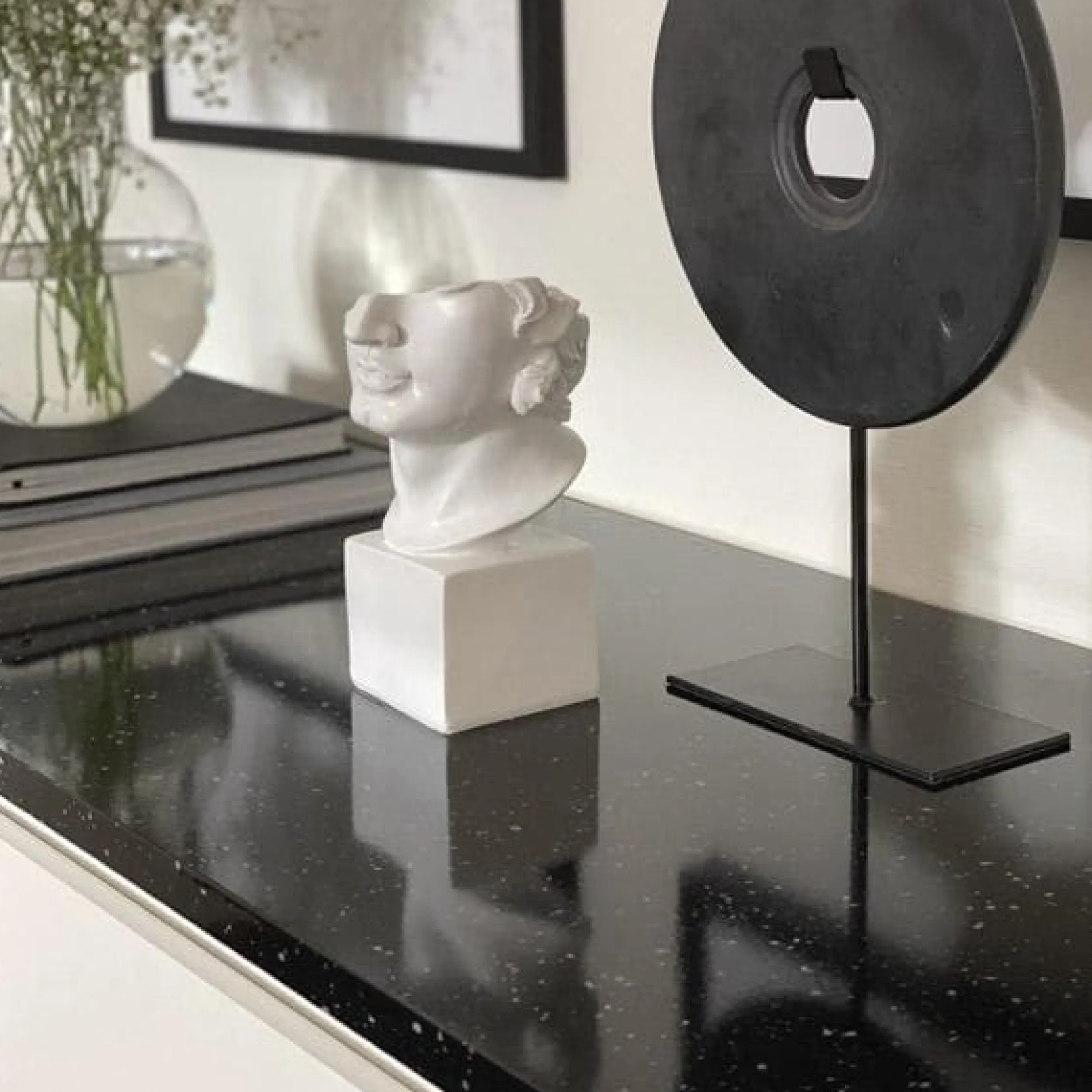 Hot Granitt sort kontaktplast Betong Og Stein | Bord