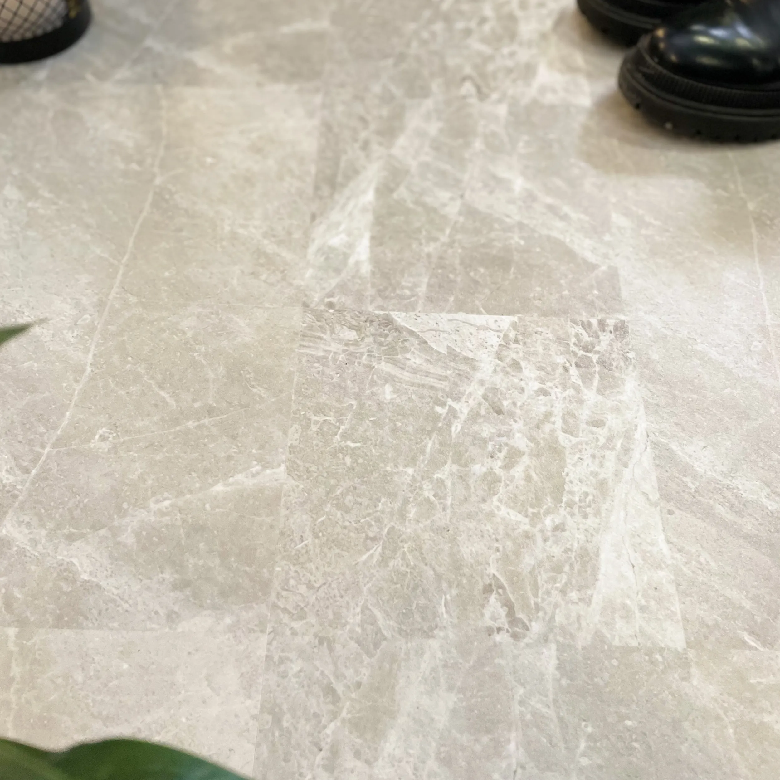 Clearance Kalk beige selvklebende fliser Veggfliser | Gulvfliser