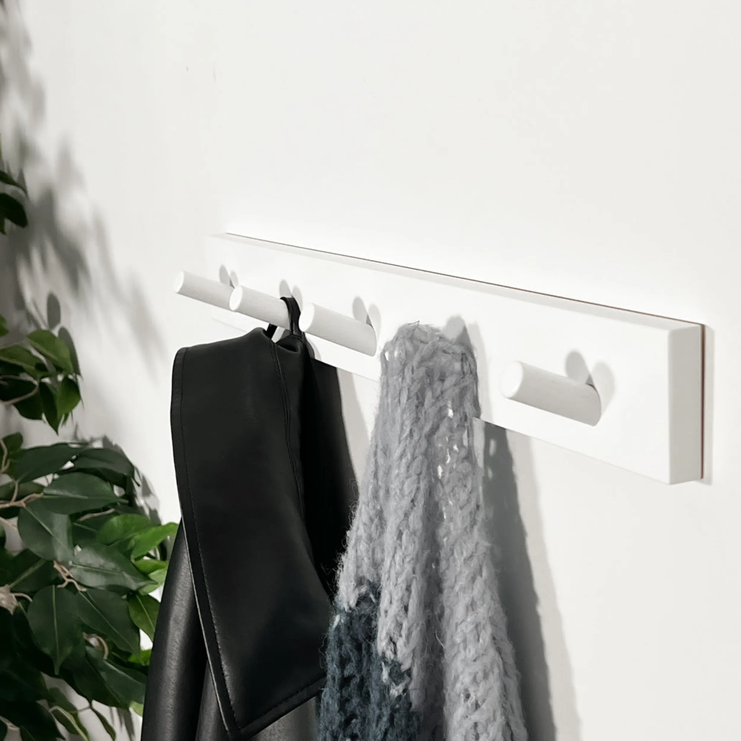 Discount Knaggrekke, hvit Garderobe | Gang