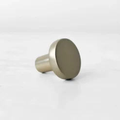 Clearance Knott, børstet messing 22 mm Håndtak