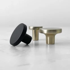 Outlet Knott, sort matt 30 mm Håndtak